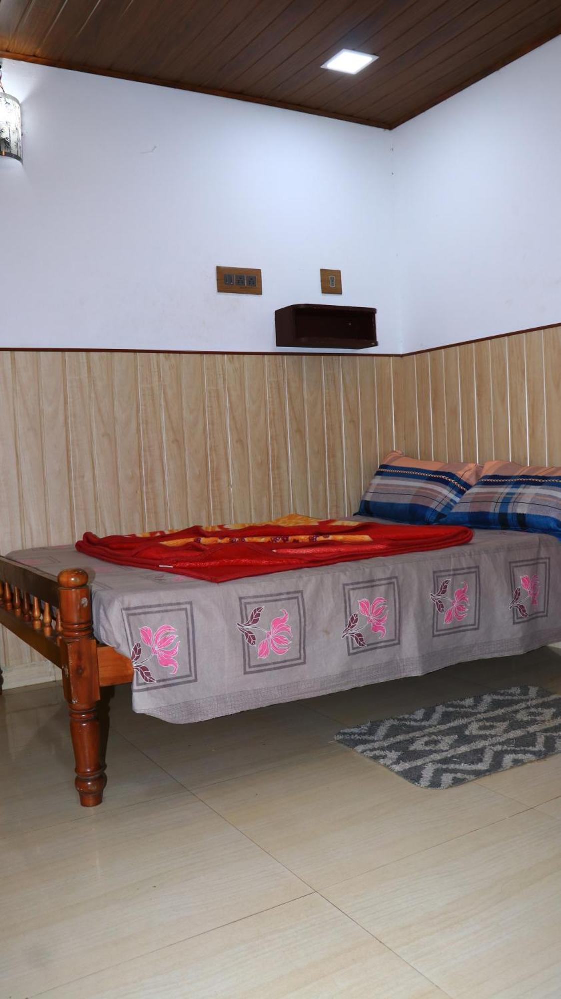 Navaneeth Homestay Devikolam Exteriör bild